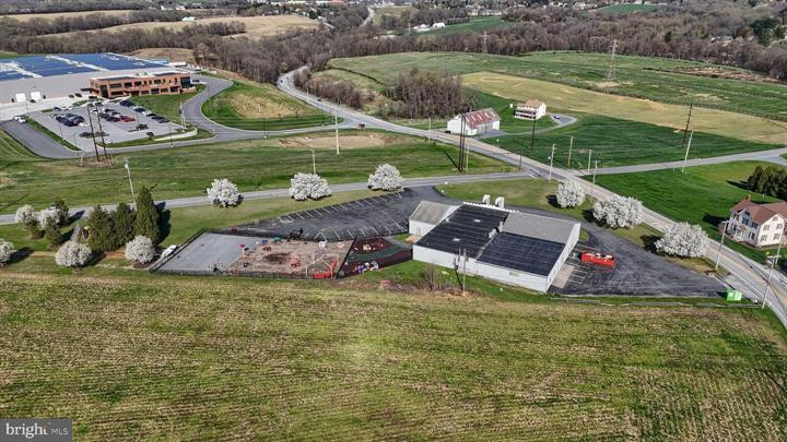 More Photos Of 1963 Oberlin Rd, Harrisburg Warehouse For Sale