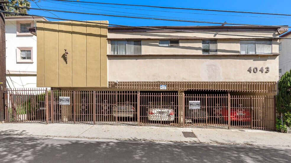 More Photos Of 4043 Don Tomaso Dr, Crenshaw Apartments For Sale