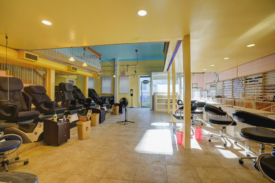 More Photos Of 60-62 S 4th St, Elizabeth Storefront Retail Residential For Sale