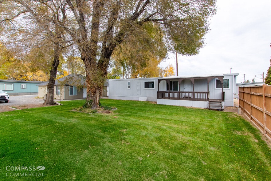 More Photos Of 215 NW Canal Blvd, Redmond Manufactured Housing Mobile Home Park For Sale