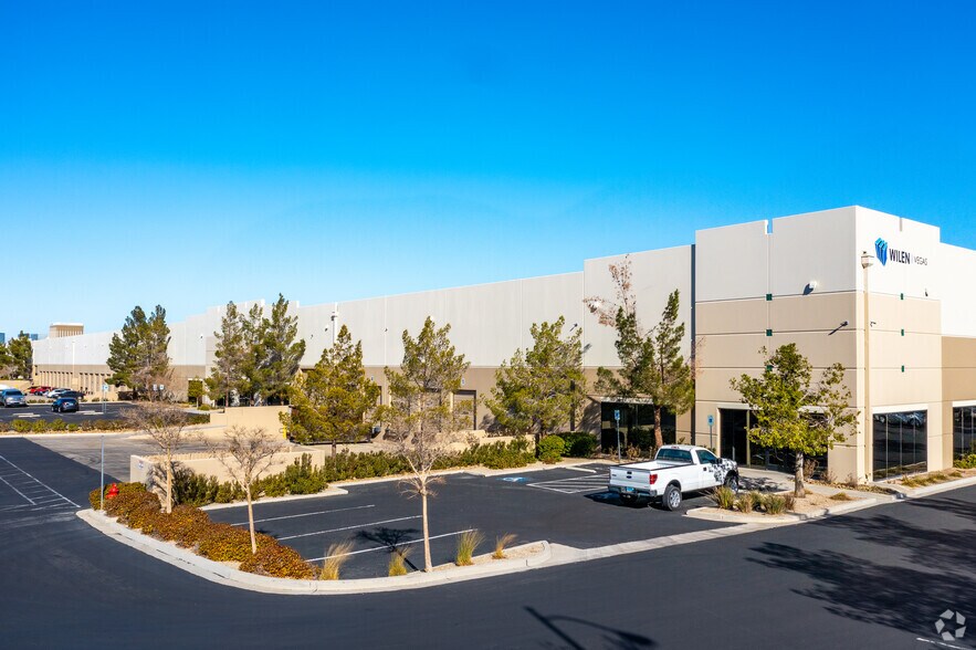 Primary Photo Of 3325 W Sunset Rd, Las Vegas Warehouse For Lease