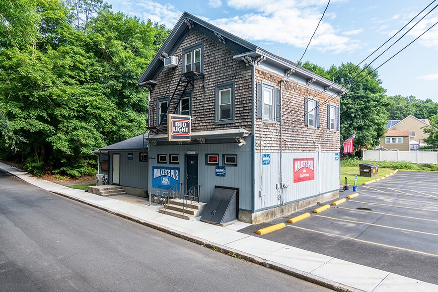 Primary Photo Of 104 Canal St, Blackstone Bar For Sale