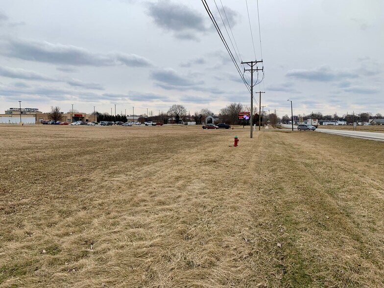 More Photos Of 110 Stirling Pl, Momence Land For Sale