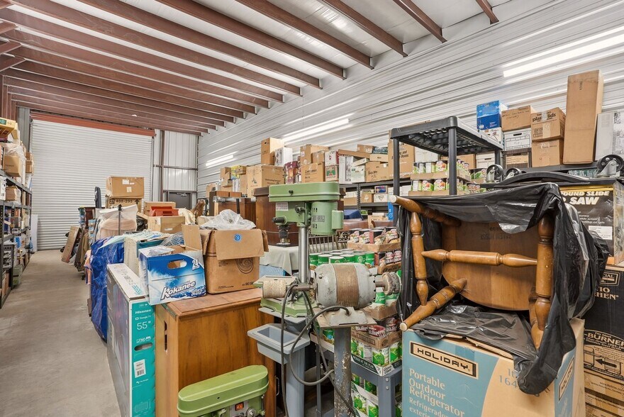 More Photos Of 6829 Seltice #202 203 204 205 206 way, Post Falls Warehouse For Sale