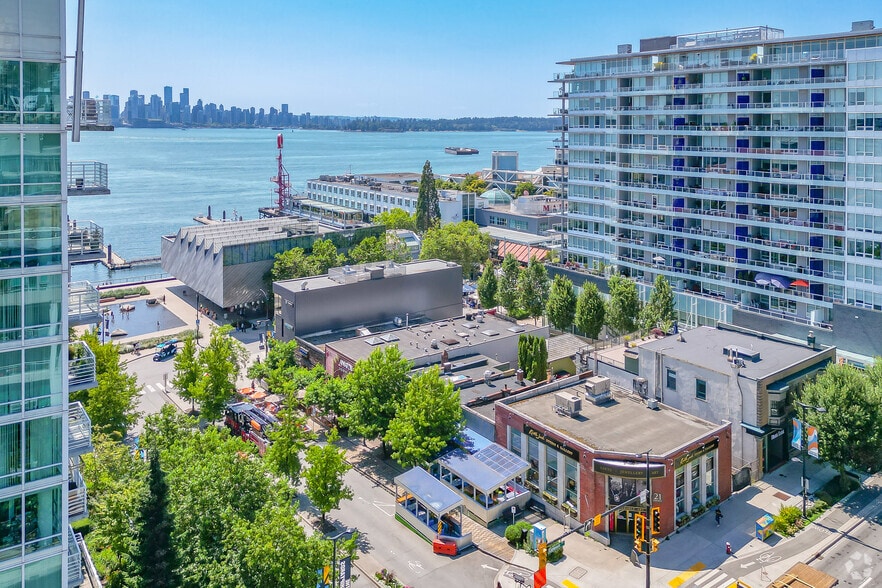 More Photos Of 13 Lonsdale Ave, North Vancouver Restaurant For Lease