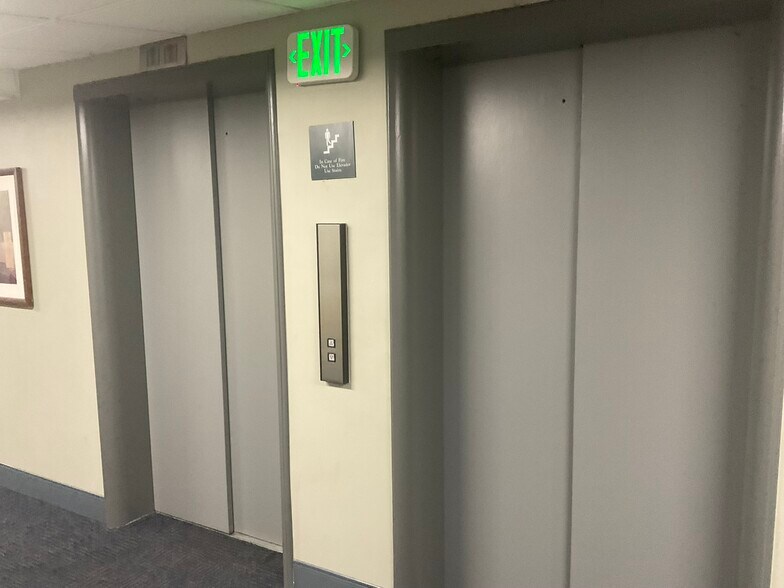 More Photos Of 4045 N Wadsworth Blvd, Wheat Ridge Office For Sale