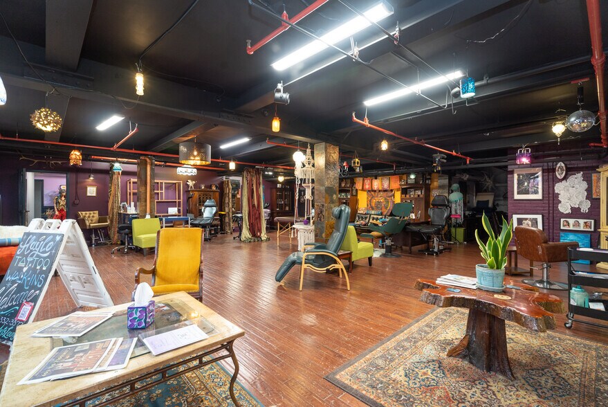 More Photos Of 1111 Central Ave, Charlotte Loft Creative Space For Sale