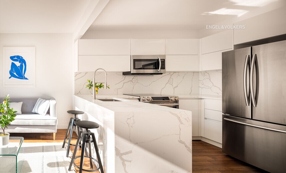 More Photos Of 27-04 Astoria Blvd, Astoria Apartments For Sale