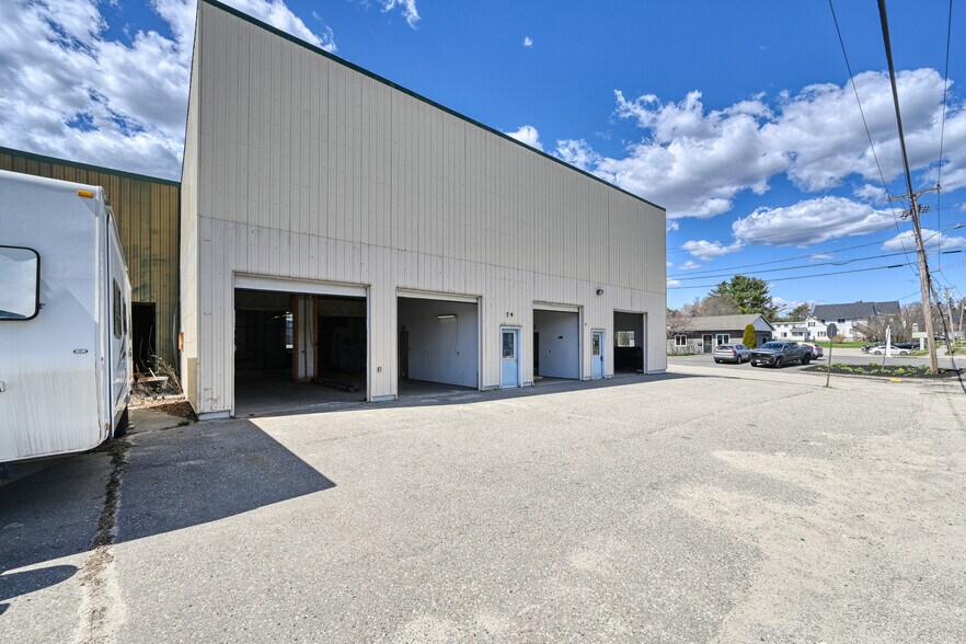 More Photos Of 74 Route 133, Winthrop Flex For Sale