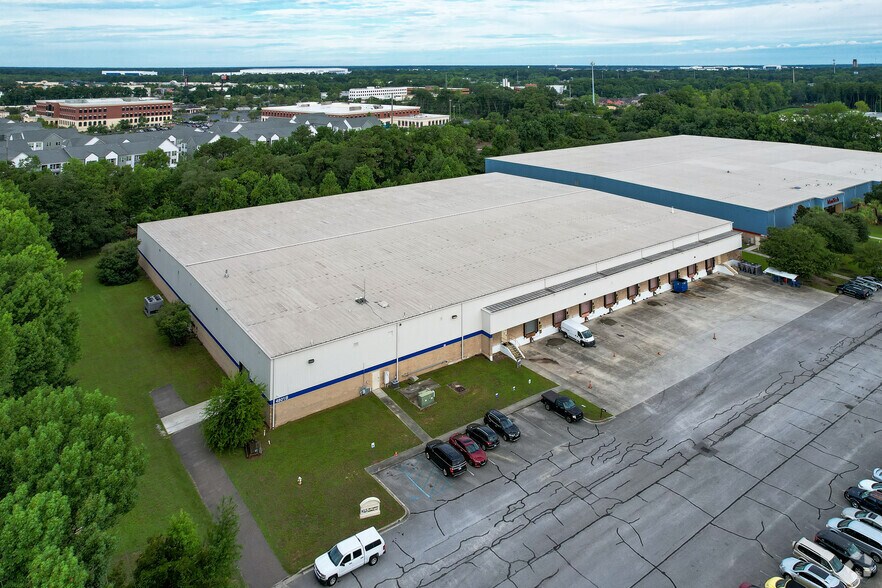 More Photos Of 4801 Rivers Ave, North Charleston Warehouse For Lease