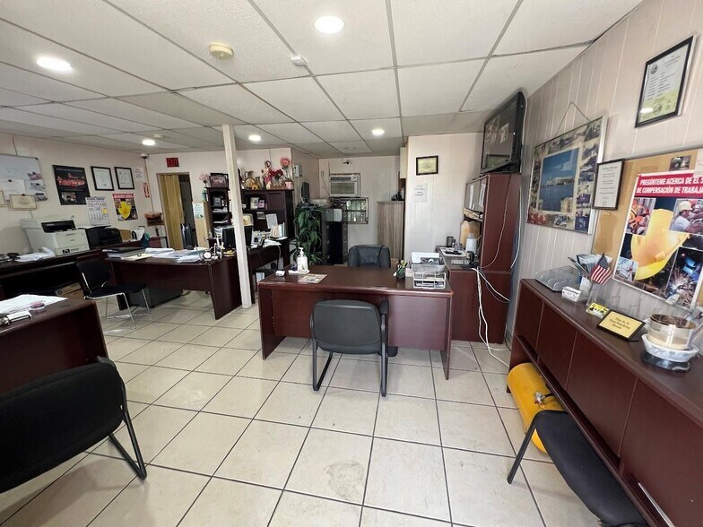 More Photos Of 5720 Hallandale Beach Blvd, West Park Freestanding For Sale