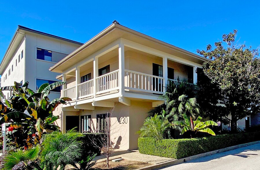 Primary Photo Of 230 W Pueblo St, Santa Barbara Medical For Sale