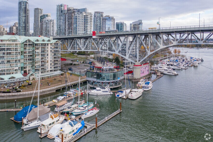 More Photos Of 1661 Granville St, Vancouver Restaurant For Lease