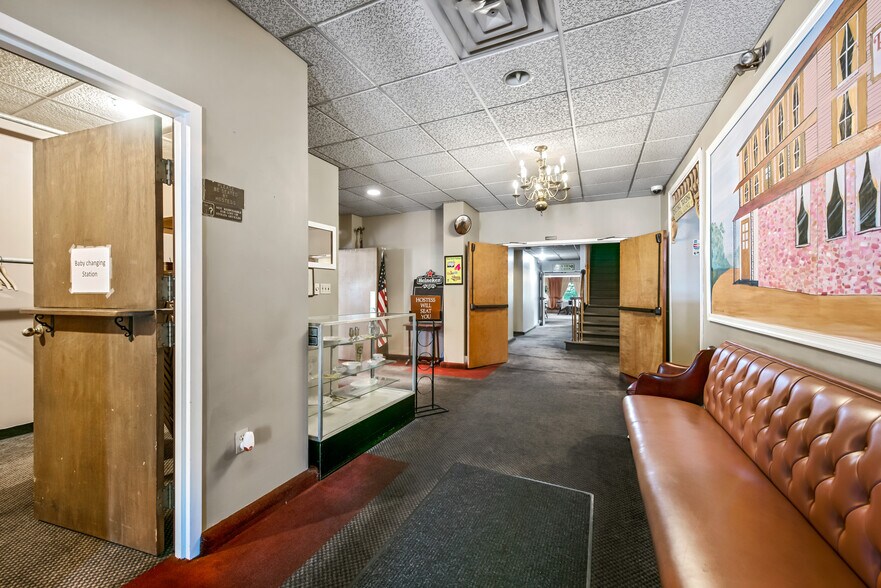 More Photos Of 9494 Riverton Rd, Bangor Restaurant For Sale