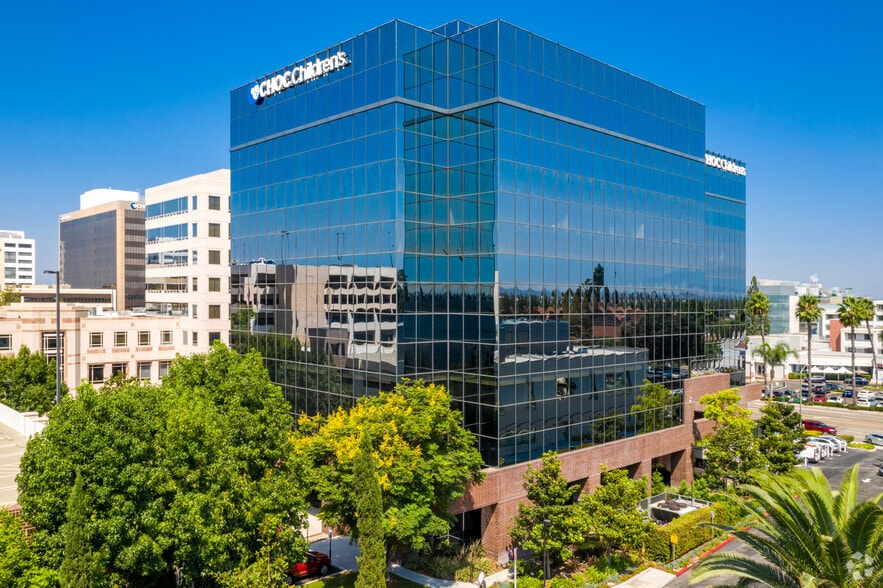 More Photos Of 1120 W La Veta Ave, Orange Office For Lease