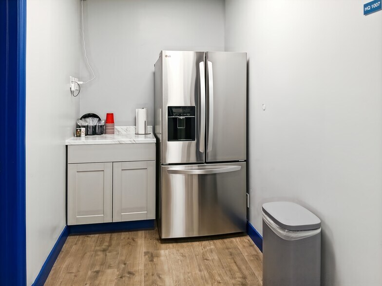 More Photos Of 105 N Rose St, Escondido Coworking Space
