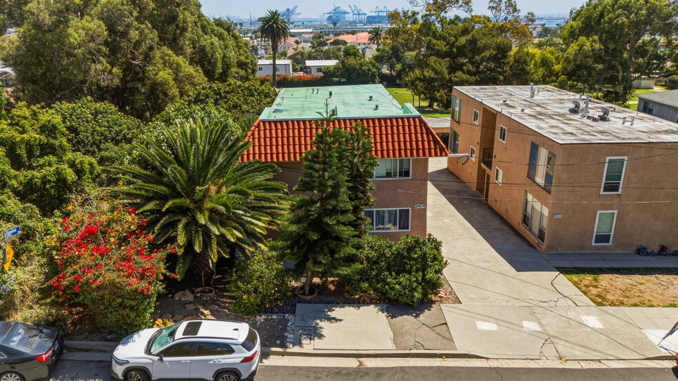 More Photos Of 2404 S Carolina St, San Pedro Apartments For Sale