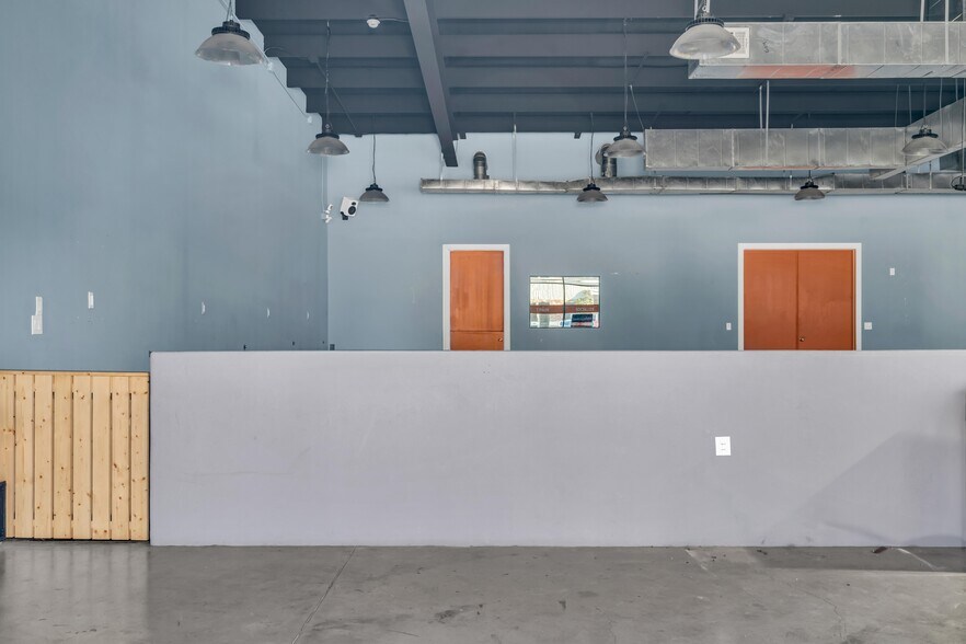 More Photos Of 26131 Kuykendahl Rd, Tomball Storefront For Lease