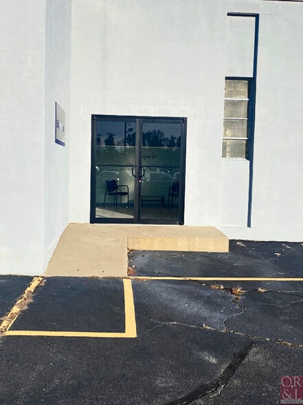 More Photos Of 250 John Downey Dr, New Britain Manufacturing For Lease