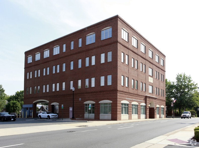 More Photos Of 9200 Church St, Manassas Office For Lease