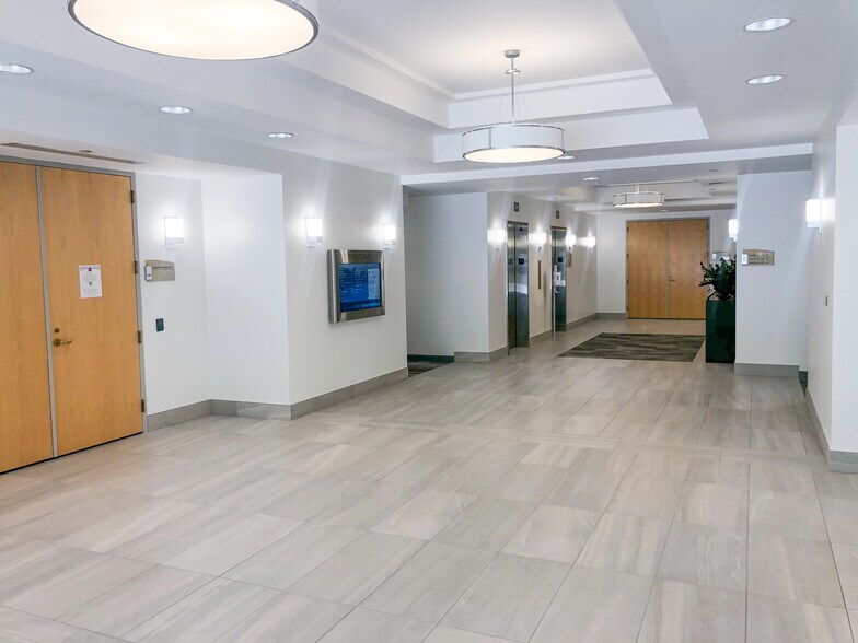 More Photos Of 21680 Gateway Center Dr, Diamond Bar Office For Lease