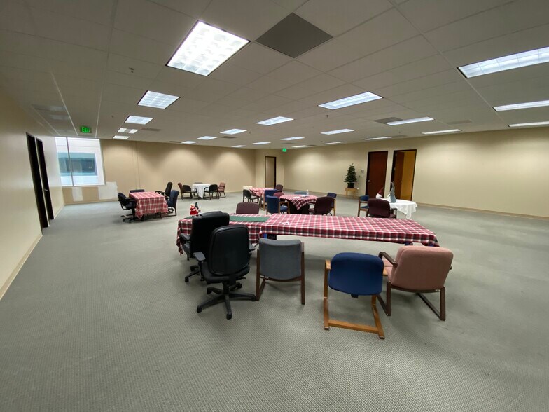 More Photos Of 18705 Madrone Pky, Morgan Hill Research And Development For Lease