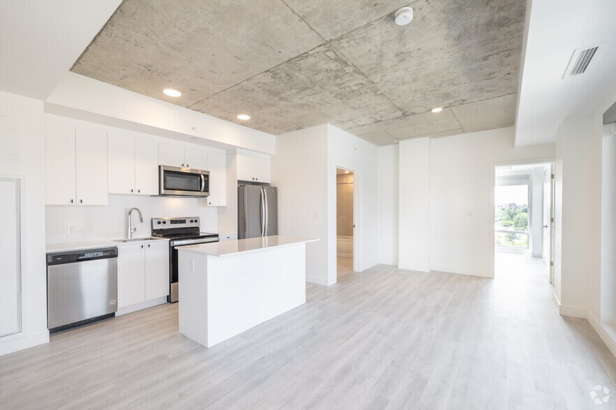 More Photos Of 30 St Jos-Montferrand, Gatineau Apartments For Lease