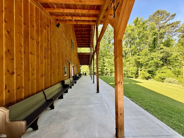 More Photos Of 701 Wingert Road rd, Greenwood Specialty For Sale