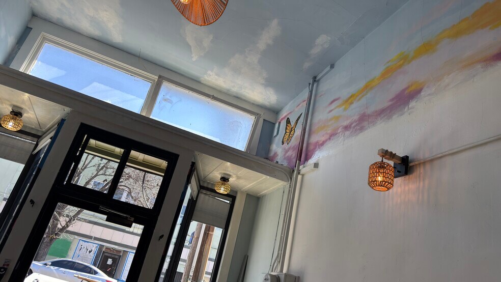 More Photos Of 5329 Fairfax Ave, Oakland Storefront For Lease