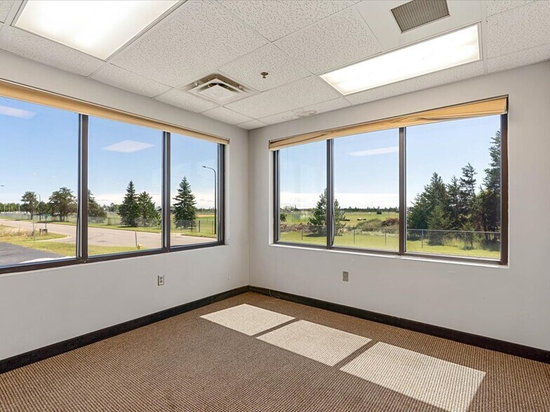 More Photos Of 2301 Johanneson Dr NW, Bemidji Light Distribution For Lease