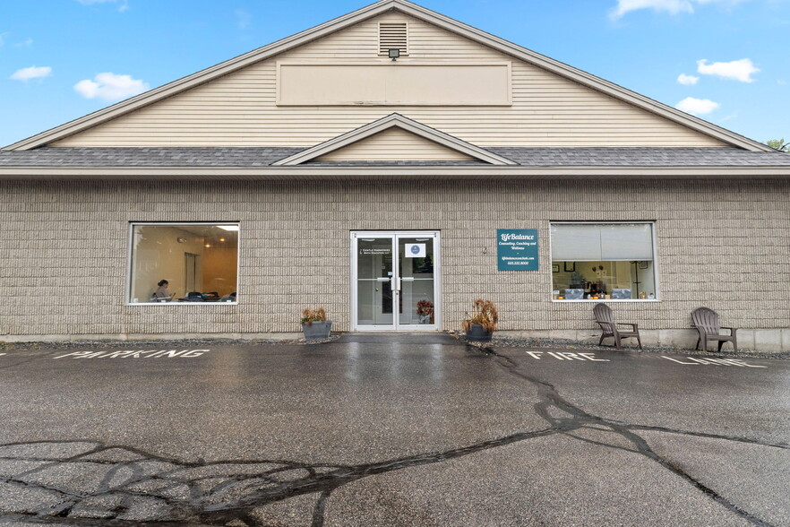 Primary Photo Of 323 Gonic Rd, Rochester Storefront Retail Office For Lease