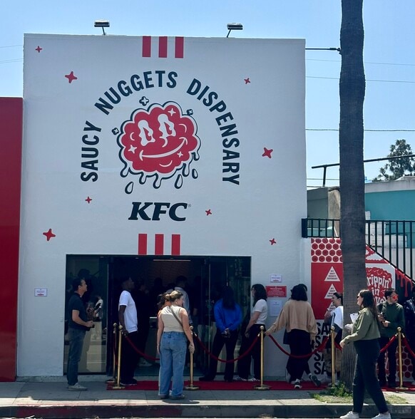 More Photos Of 1306 Abbot Kinney Blvd, Venice Storefront Retail Office For Lease