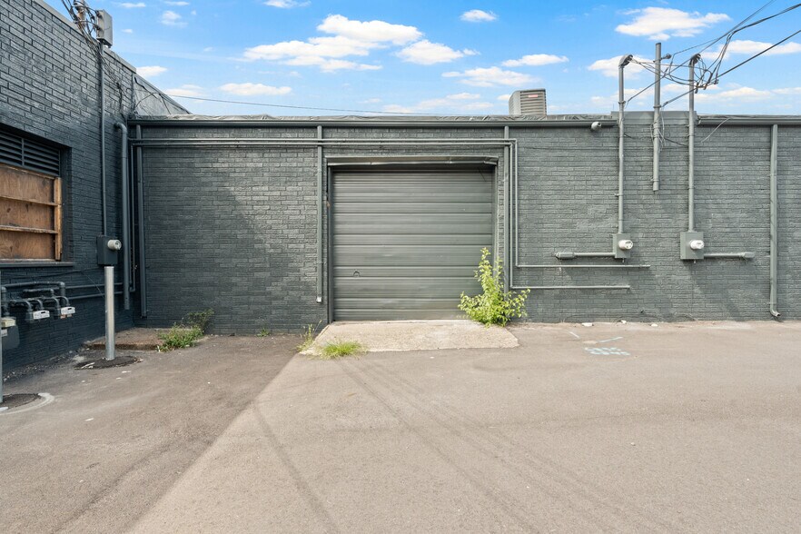 More Photos Of 6821-6847 Dayton Springfield Rd, Enon General Retail For Lease