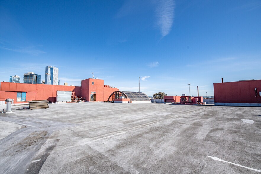 More Photos Of 1717 Mission St, San Francisco Flex For Sale