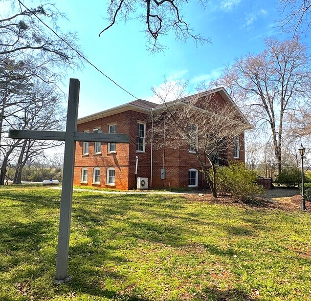 Primary Photo Of 5070 Lower Apalachee Rd, Madison Religious Facility For Sale