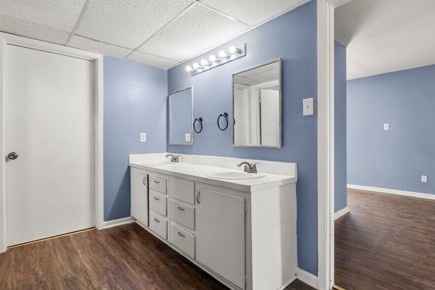 More Photos Of 306 Gilmer St, Killeen Apartments For Sale