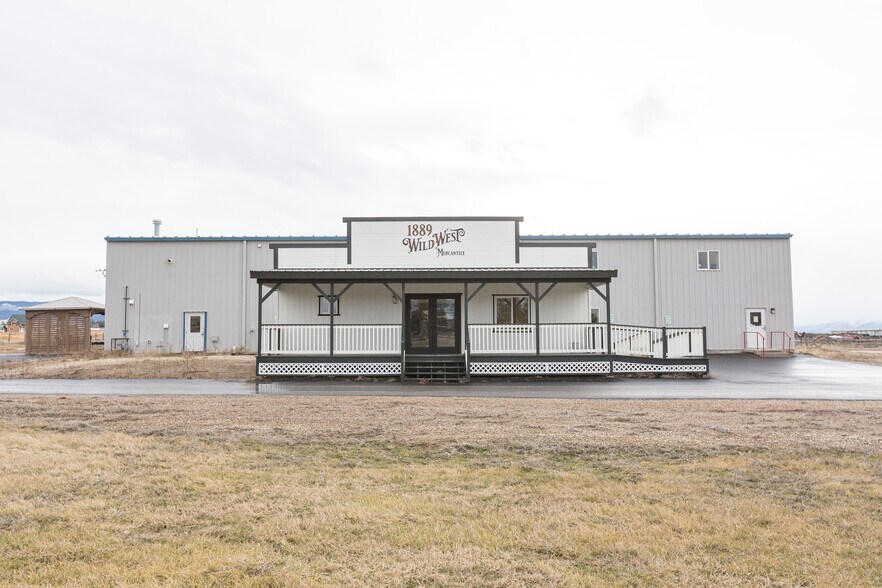 More Photos Of 497 Stevensville Airport Rd, Stevensville Warehouse For Sale