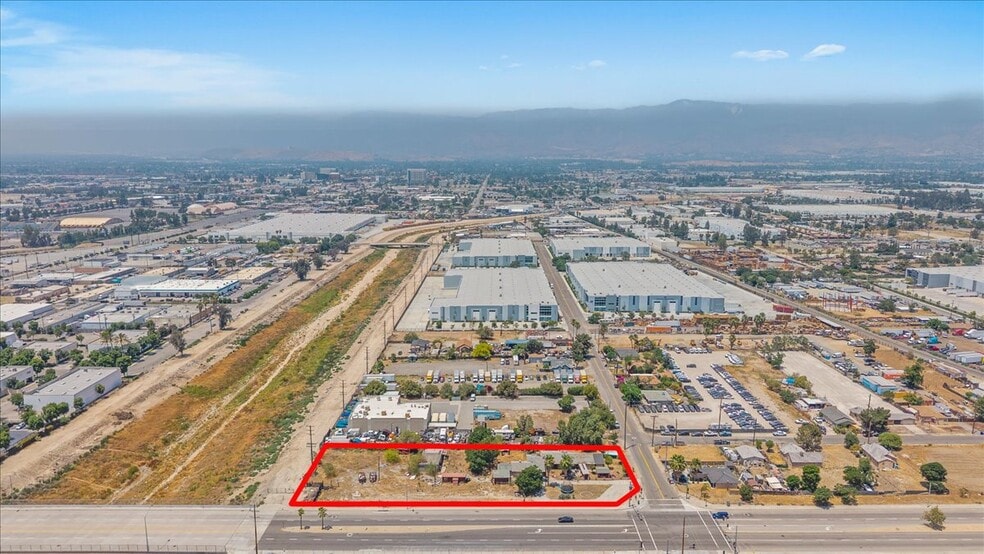 More Photos Of 1144 S Washington Ave, San Bernardino Land For Sale