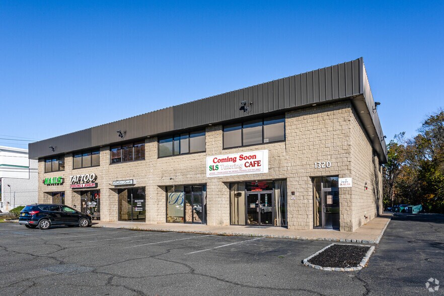 More Photos Of 1320 State Route 23, Wayne Storefront Retail Office For Lease