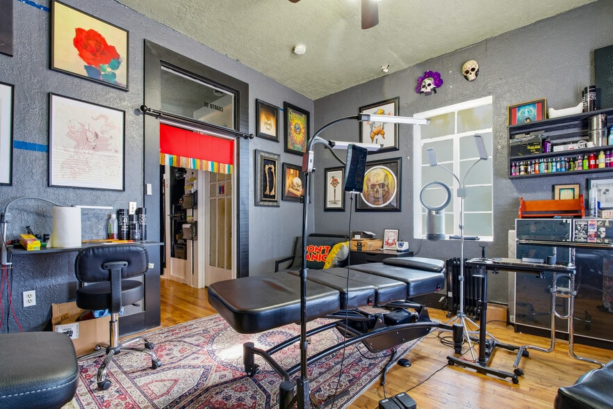 More Photos Of 1901 E 5th Ave, Tampa Office For Sale