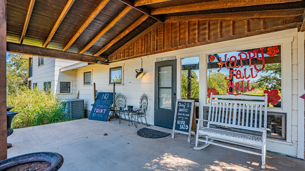 More Photos Of 1275-1299 Big Valley Cir, Lipan Trailer Camper Park For Sale