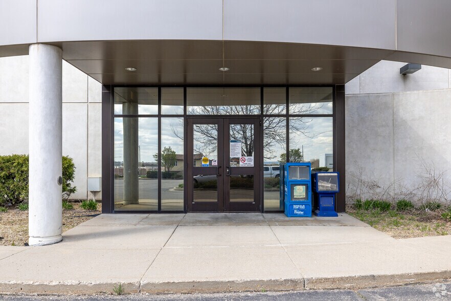 More Photos Of 707 E Front Ave, Bismarck Office For Sale