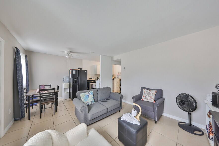 More Photos Of 11708 Balm Riverview Rd, Riverview Apartments For Sale