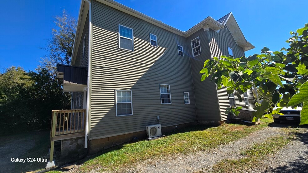 More Photos Of 311 Silver Pl, Knoxville Apartments For Sale