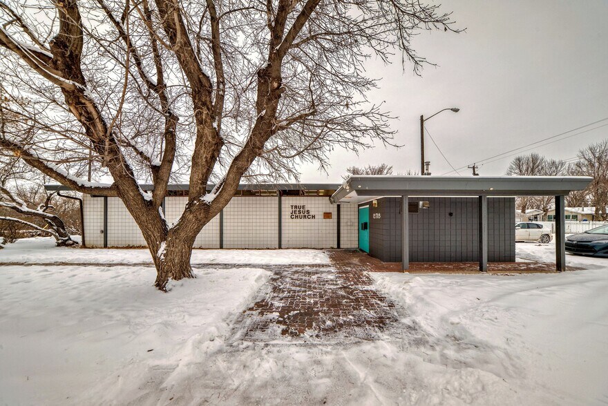 More Photos Of 12703 109 St NW, Edmonton Religious Facility For Sale