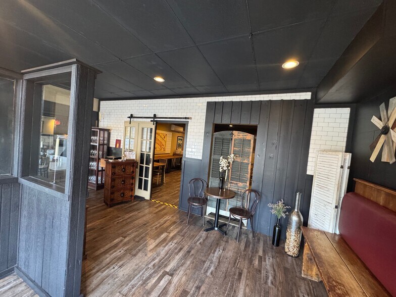 More Photos Of 513-519 Germantown Pike, Lafayette Hill Storefront For Lease