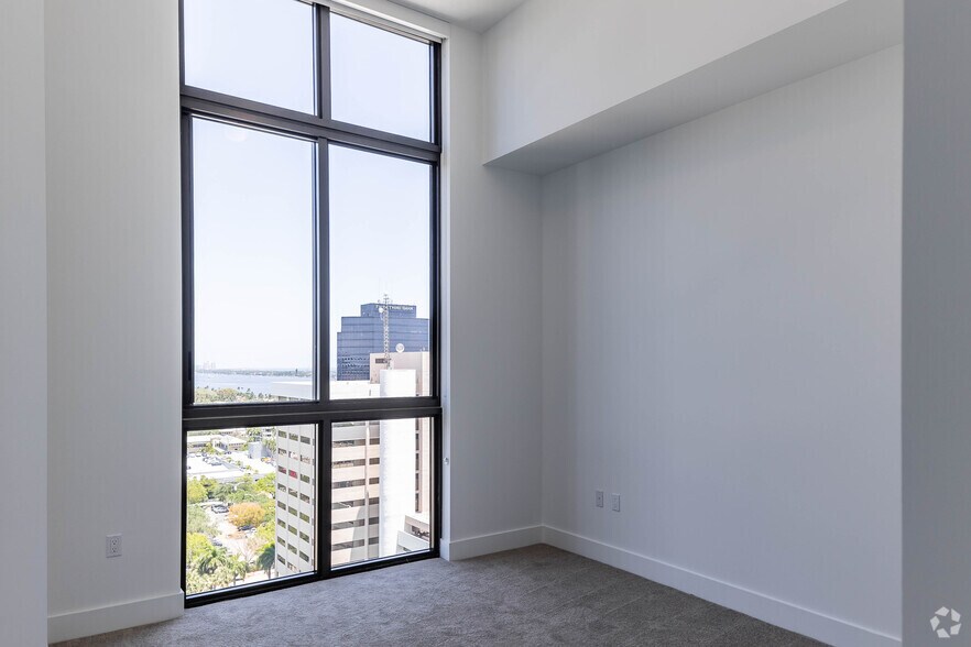 More Photos Of 345 Banyan Blvd, West Palm Beach Apartments For Lease