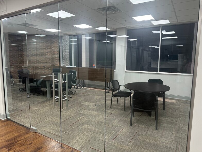 More Photos Of 4320 N Belt Line Rd, Irving Office For Lease