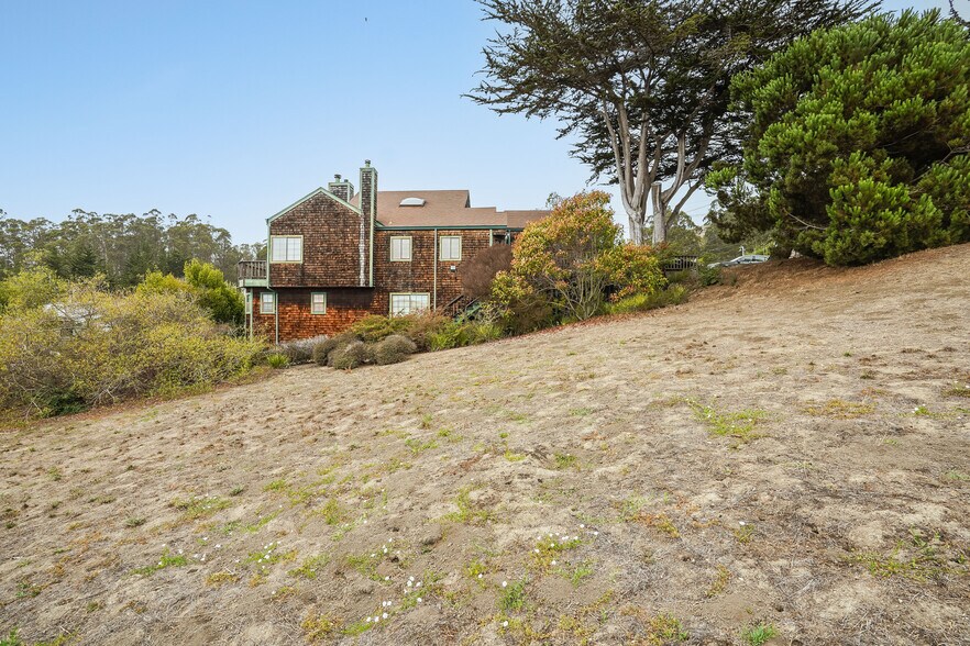 More Photos Of 00 Avenue Granada, El Granada Land For Sale