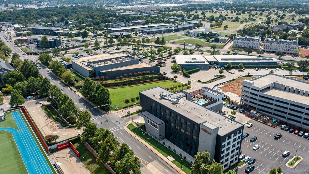 More Photos Of 6121 N Western Ave, Oklahoma City General Retail For Lease